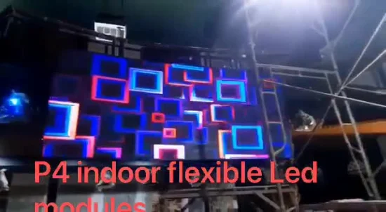 Écran d'affichage à LED flexible incurvé par module souple personnalisé P1.8 P2 P2.5 P3 P4 d'intérieur pour utilisation de colonne cylindrique